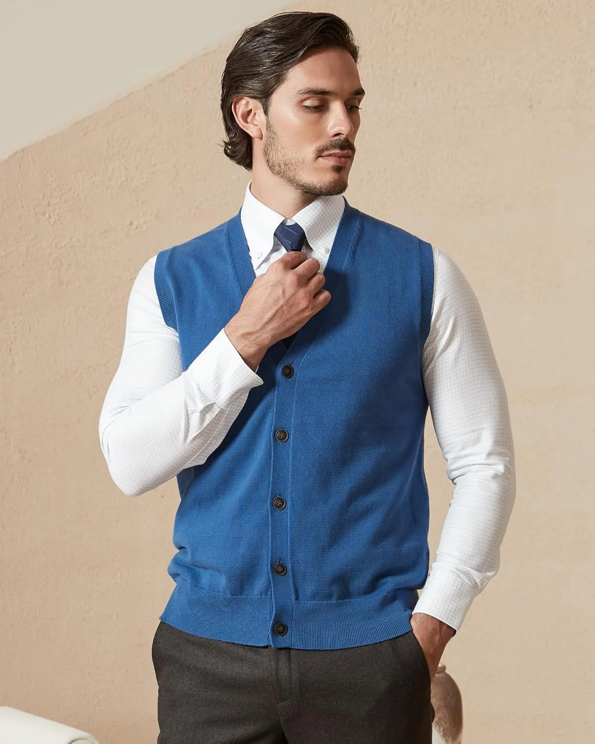 Kallspin Men’s Button Down Sweater Vest Lightweight Knitted Pure Cotton V-Neck Sleeveless Cardigans
