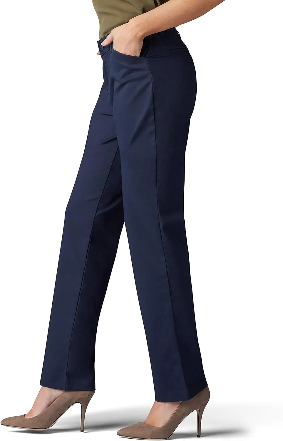 Lee Women's Wrinkle Free Relaxed Fit Straight Leg Pant