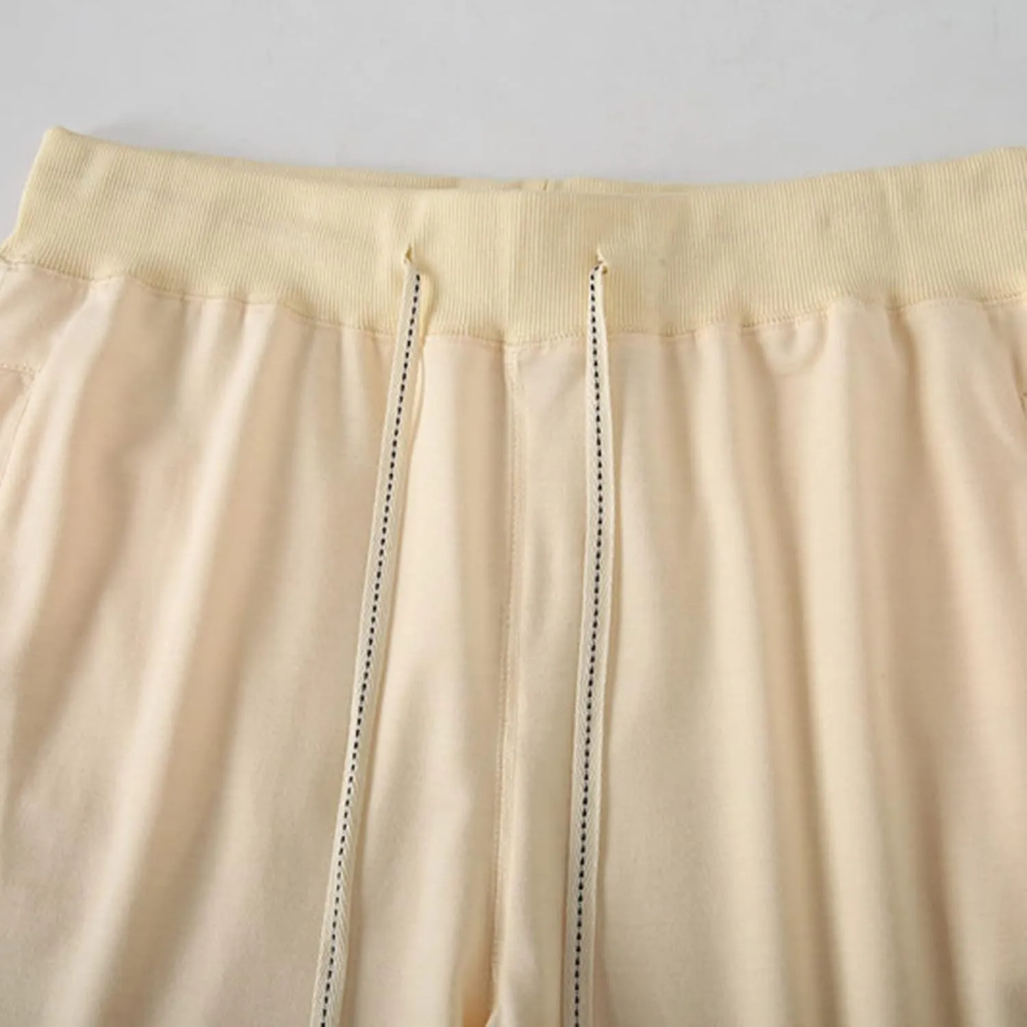 Men's Lounge Shorts Elastic Waist Walking Shorts Workout Gym Athletic Sweat Shorts Lightweight Travel Hiking Shorts