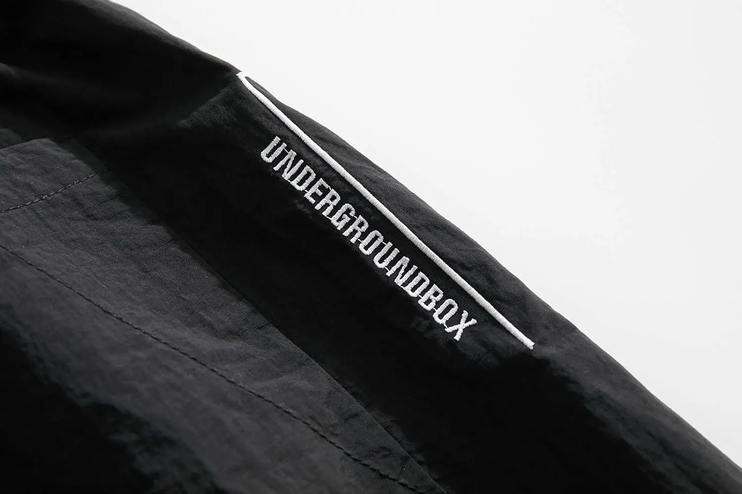 Summer New Outdoor Breathable Loose Men's Sports Shorts Quick Dry Hiking Running Light Sports Fitness Shorts