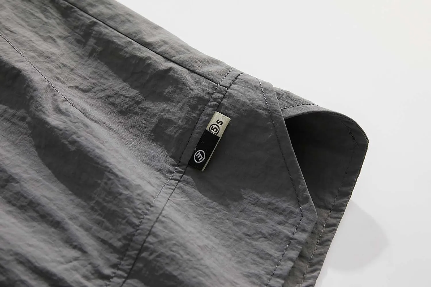 Summer New Outdoor Breathable Loose Men's Sports Shorts Quick Dry Hiking Running Light Sports Fitness Shorts