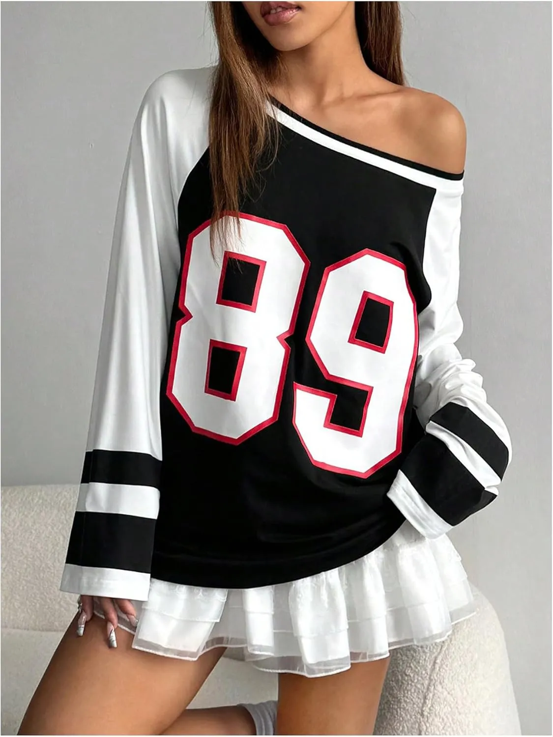 Verdusa Women's Casual Long Sleeve Oversized Graphic T Shirts Tee Tops