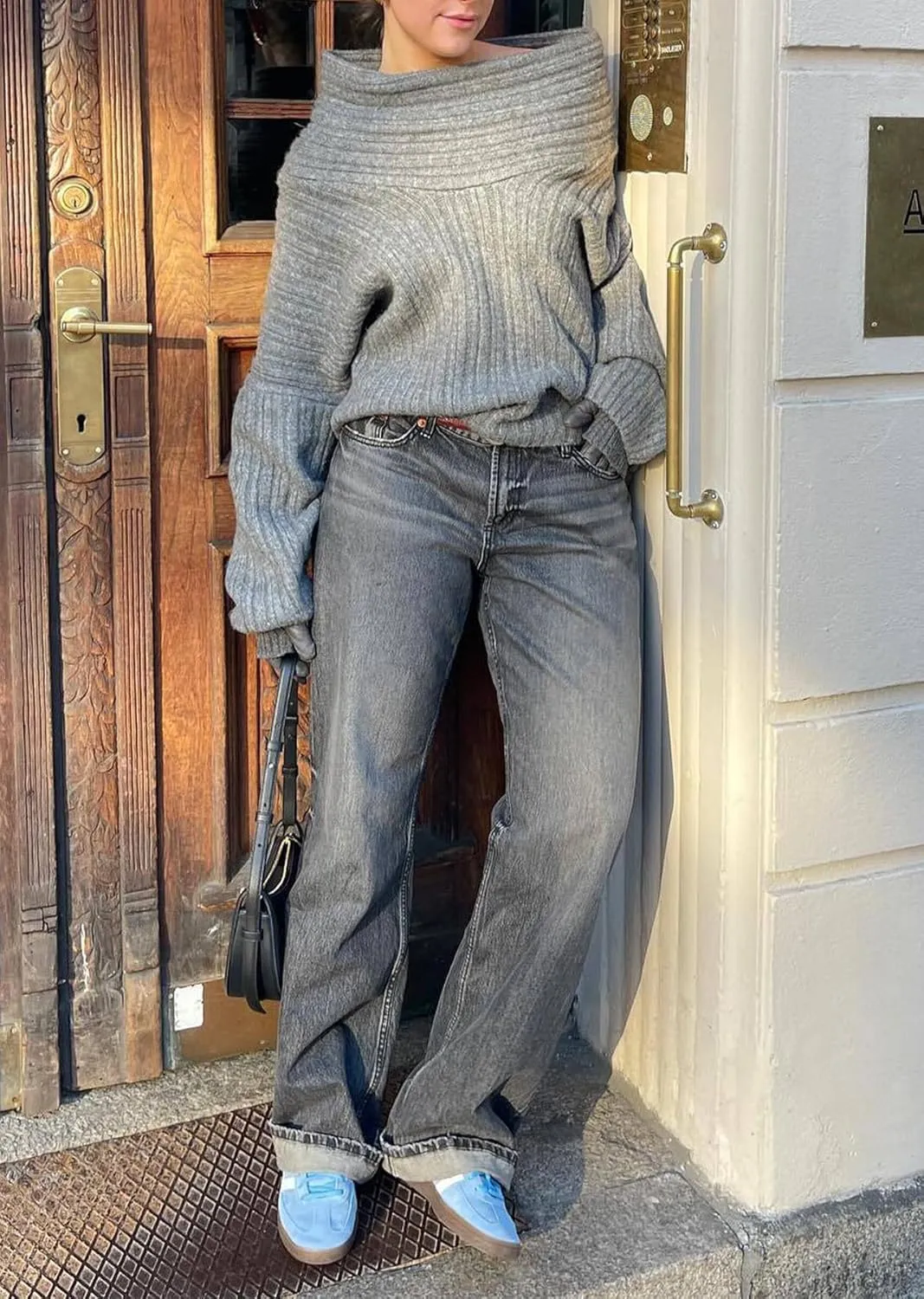 Women's Off The Shoulder Sweater Oversized Batwing Long Sleeve Loose Chunky Knit Pullover Sweaters Top